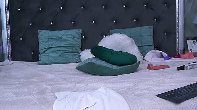 AnneHove online show from 12.07.24