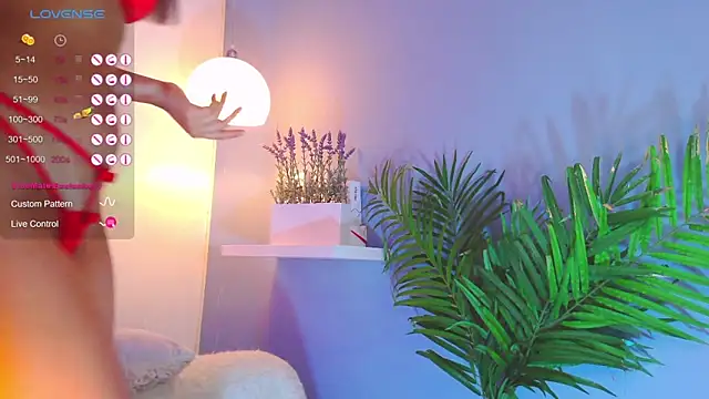 catalina  lovers online show from 02.15.25