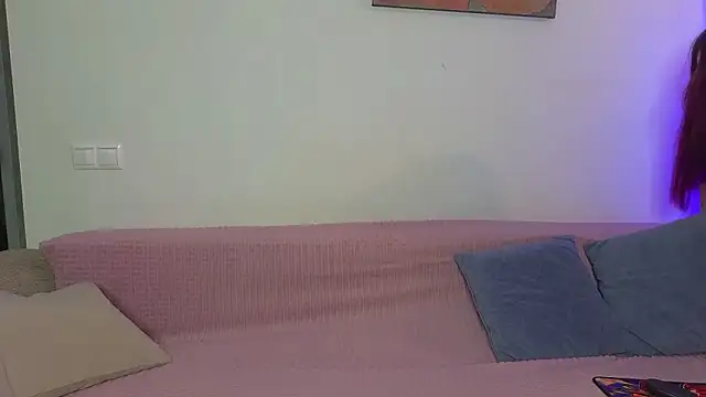 MaxMia online show from 02.19.26