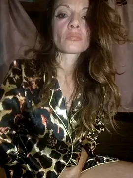 Snapshot of vampvanna23 chatting on 06.19.26 vampvanna23 online show from 06.19.26