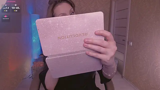 Eesmaaarrr online show from 01.05.25