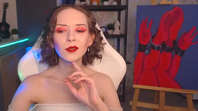 Snapshot of FascinatingEyess chatting on 12.03.25 FascinatingEyess online show from 12.03.25