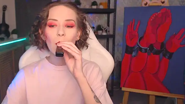 Snapshot of FascinatingEyess chatting on 02.08.26 FascinatingEyess online show from 02.08.26