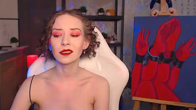 Snapshot of FascinatingEyess chatting on 02.11.26 FascinatingEyess online show from 02.11.26