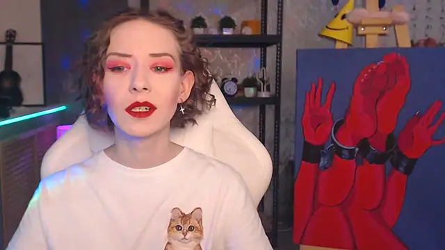 Snapshot of FascinatingEyess chatting on 02.18.26 FascinatingEyess online show from 02.18.26