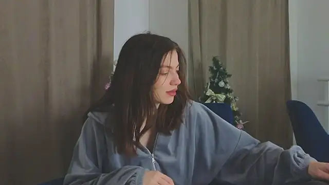 katty  cat online show from 12.22.24