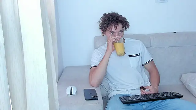 laurent nova online show from 02.06.25