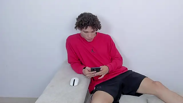 laurent nova online show from 03.20.25