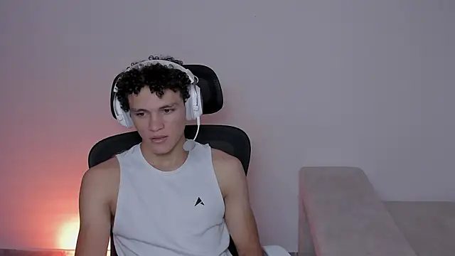 laurent nova online show from 09.08.25