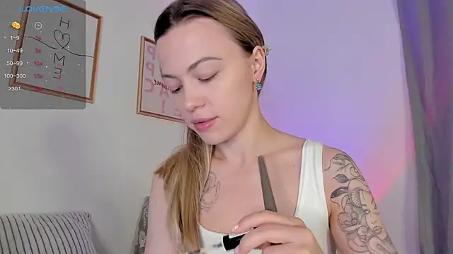 damn cutie online show from 12.20.25