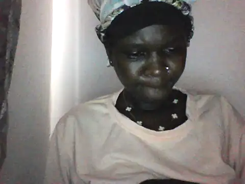 Snapshot of Princess_Tamara chatting on 10.25.25 Princess Tamara online show from 10.25.25