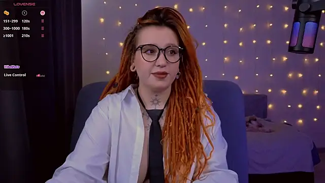 Snapshot of The_Full_Red_Moon chatting on 02.28.26 The Full Red Moon online show from 02.28.26