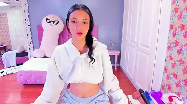 Snapshot of Iris_Stone_ chatting on 01.17.25 Iris Stone online show from 01.17.25