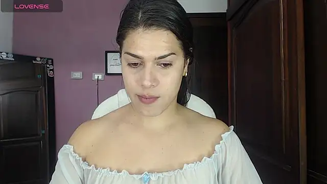 Luciana Ortiz1 online show from 12.13.24