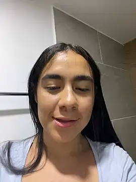 Snapshot of xanna_sweet chatting on 01.06.25 xanna sweet online show from 01.06.25