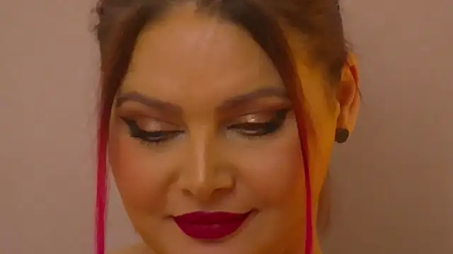 Snapshot of RissaRheys chatting on 01.19.25 RissaRheys online show from 01.19.25