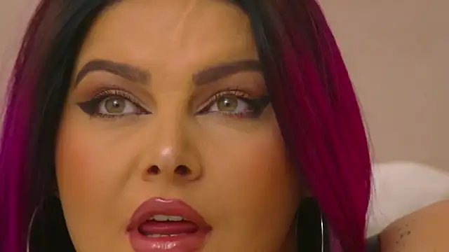 Snapshot of RissaRheys chatting on 01.23.25 RissaRheys online show from 01.23.25