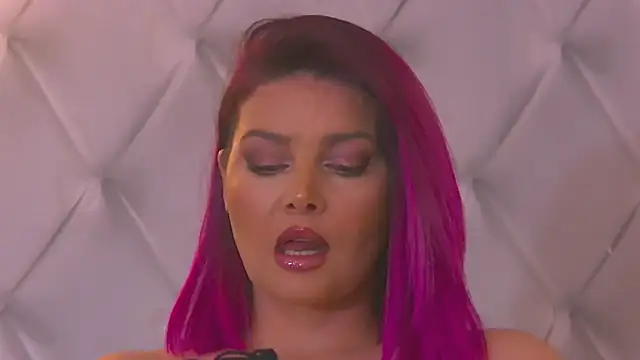 Snapshot of RissaRheys chatting on 10.26.25 RissaRheys online show from 10.26.25