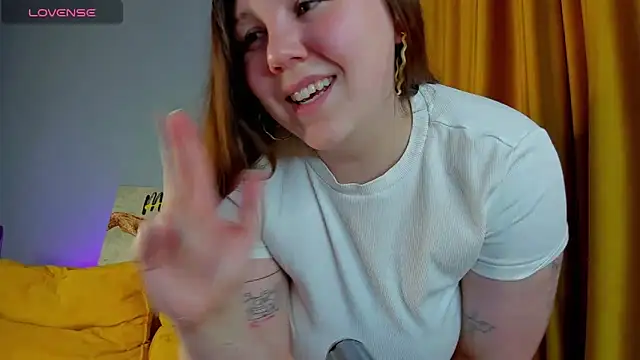 Ruth Oliver online show from 01.18.25