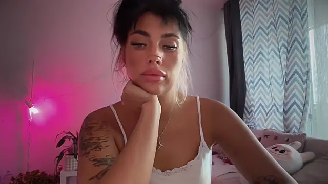 Marakuia054 online show from 09.30.25