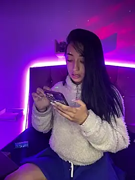 Ady 18 online show from 01.28.25