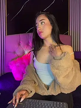 Ady 18 online show from 09.17.25