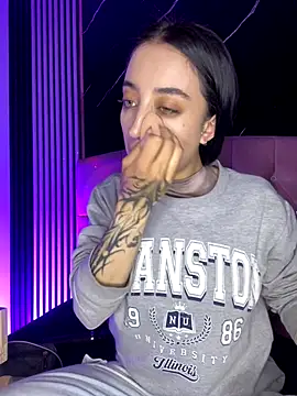 Ady 18 online show from 11.10.25