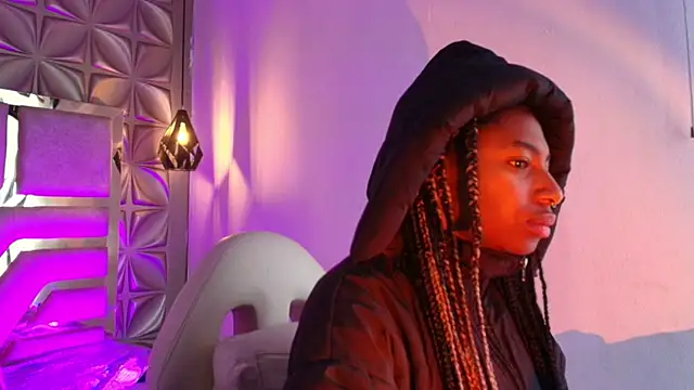 Snapshot of Queen_perla_ chatting on 02.03.26 Queen perla online show from 02.03.26