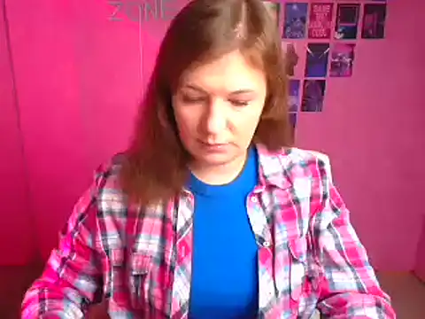 Snapshot of Lissmilf chatting on 11.08.25 Lissmilf online show from 11.08.25