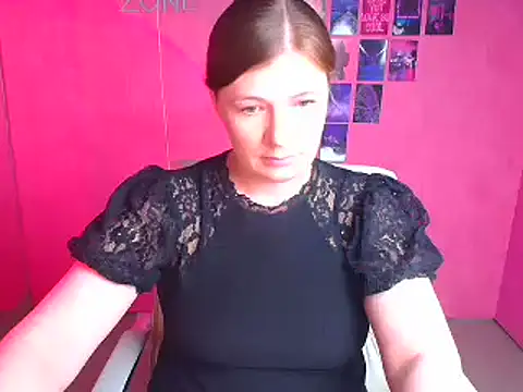 Snapshot of Lissmilf chatting on 05.21.26 Lissmilf online show from 05.21.26