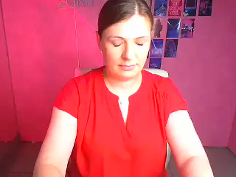 Snapshot of Lissmilf chatting on 06.19.26 Lissmilf online show from 06.19.26