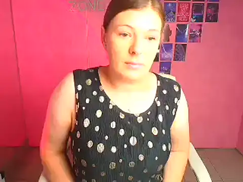 Snapshot of Lissmilf chatting on 07.18.26 Lissmilf online show from 07.18.26