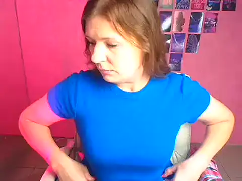 Snapshot of Lissmilf chatting on 08.06.26 Lissmilf online show from 08.06.26