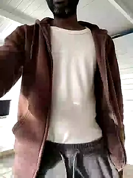 Snapshot of KeptupInosine chatting on 03.10.25 KeptupInosine online show from 03.10.25