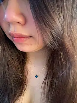 Hotellinh12 online show from 03.18.26