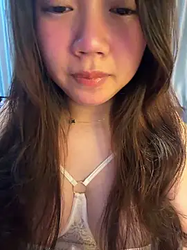 Hotellinh12 online show from 04.15.26