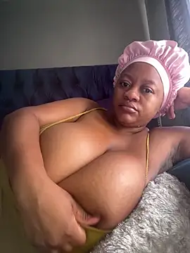 Chubbykarisma27 online show from 02.26.26