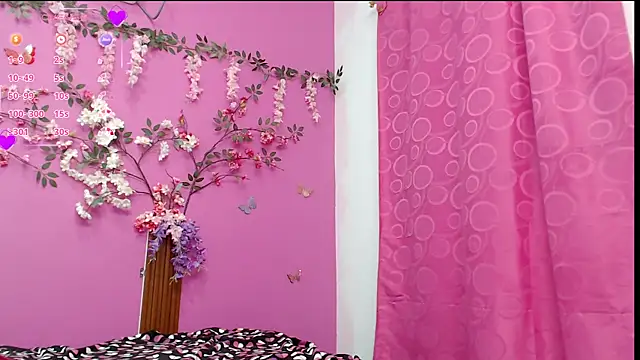 Watagatapitusberry1 online show from 03.22.25