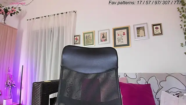 Conlosmichis online show from 03.02.25