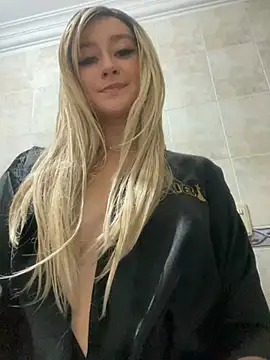 MaryDeniro online show from 02.21.25