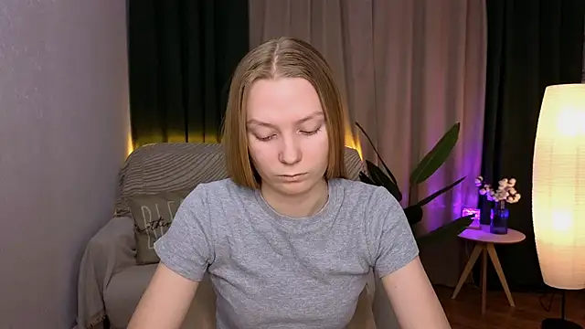 Snapshot of CarolynCohen__ chatting on 01.24.25 CarolynCohen online show from 01.24.25