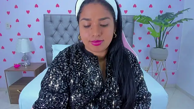 hurrem had online show from 03.14.25