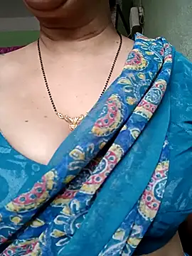 Rosy-B online show from 12.23.25