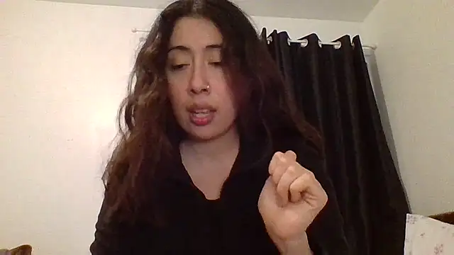 Snapshot of LorenaAnderson chatting on 03.05.25 LorenaAnderson online show from 03.05.25