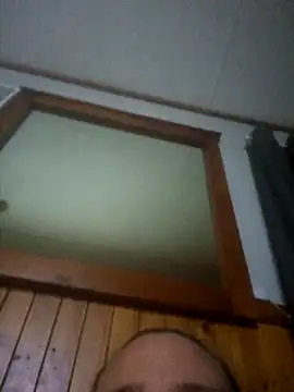 Snapshot of Off_the_Lesh chatting on 11.16.25 Off the Lesh online show from 11.16.25