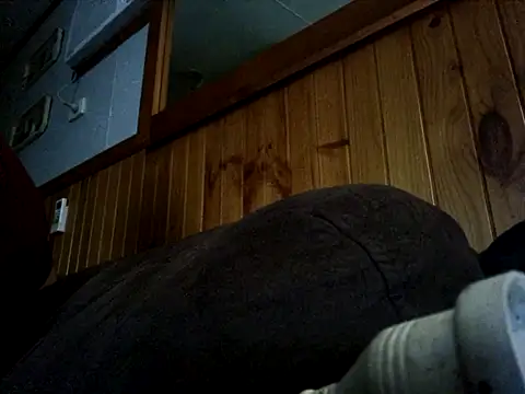 Snapshot of Off_the_Lesh chatting on 03.11.26 Off the Lesh online show from 03.11.26