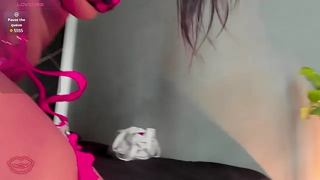 Snapshot of Dulce_Melodia chatting on 03.12.25 Dulce Melodia online show from 03.12.25