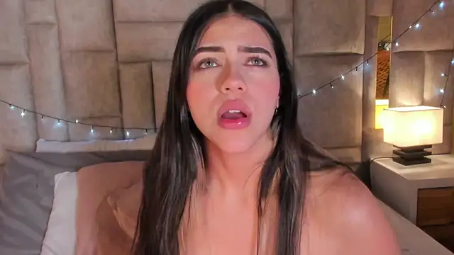 SofiScott  online show from 01.22.25