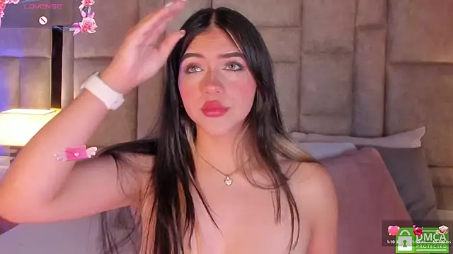 SofiScott  online show from 02.17.25