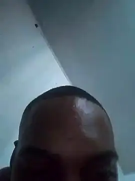 Snapshot of spicycouplex chatting on 09.13.25 spicycouplex online show from 09.13.25